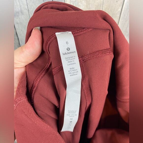Lululemon Groove Super-High-Rise Flared Pant Nulu in Cayenne Size 6. - Picture 8 of 13